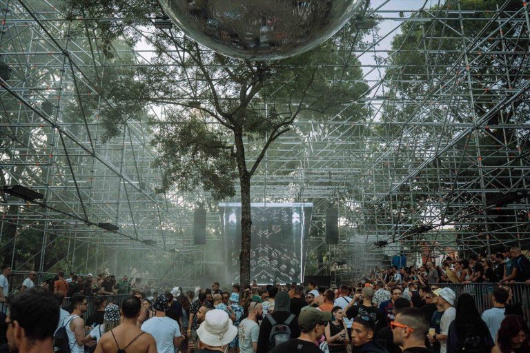 Absolut RAW Stage - Tuborg Lovefest