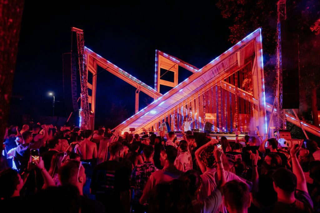 Ultra Energy Stage - Benny Gasi