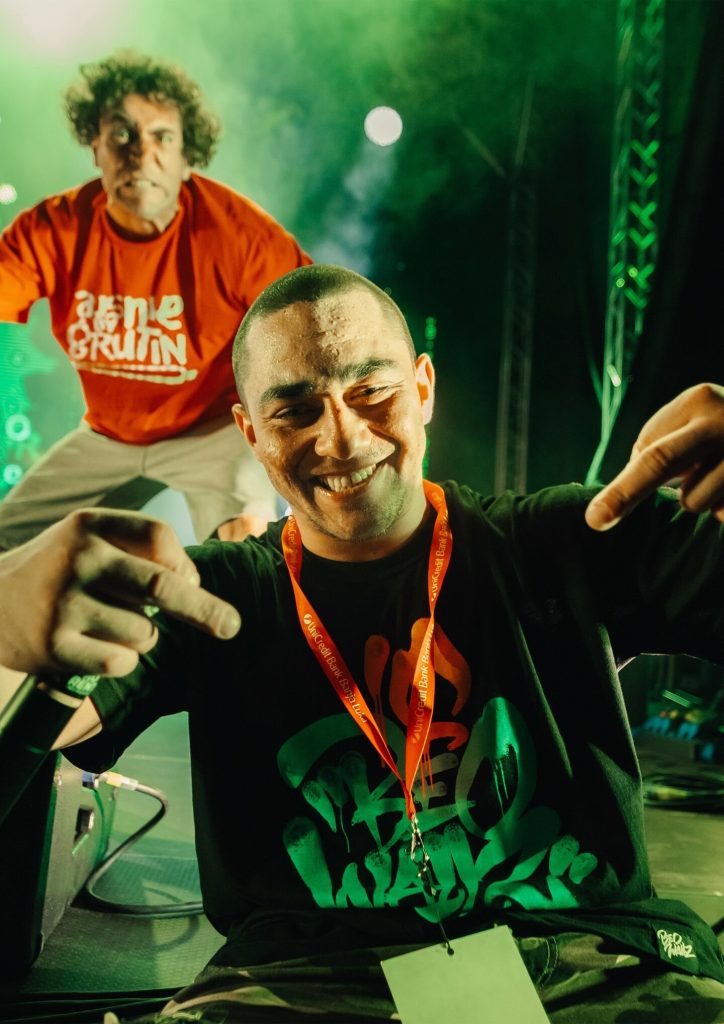 Ajs Nigrutin i Smoke Mardeljano