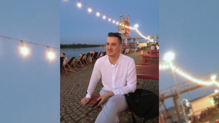 Ljubavi, najskuplja pesmo kafane