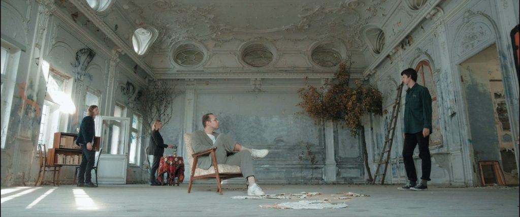 Grad je spavao i sanjao o nama