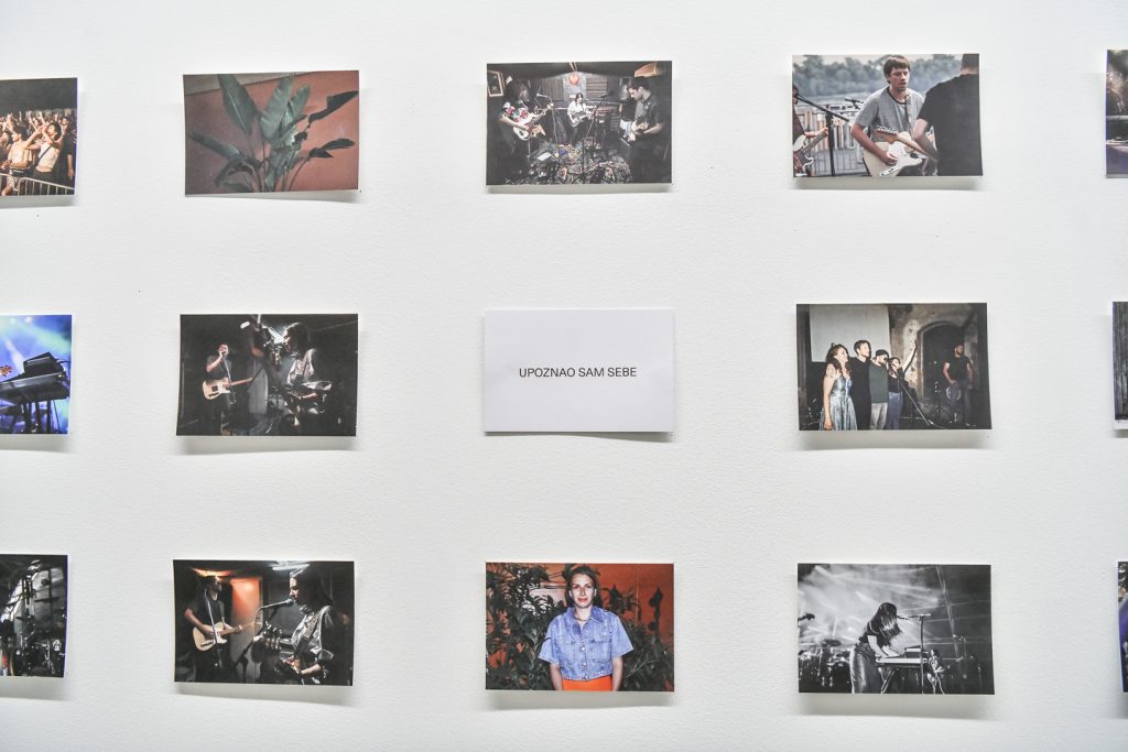 Izložba fotografija KOIKOI -Mikromomenti sreće