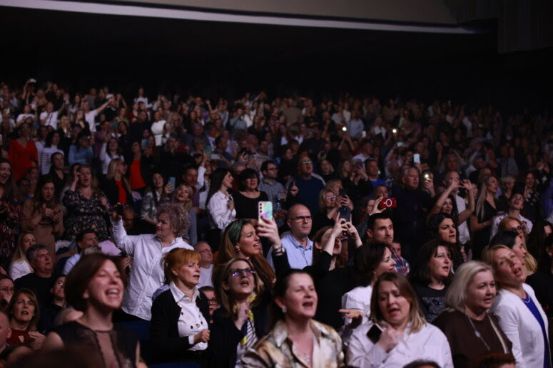 Hari Mata Hari, koncert