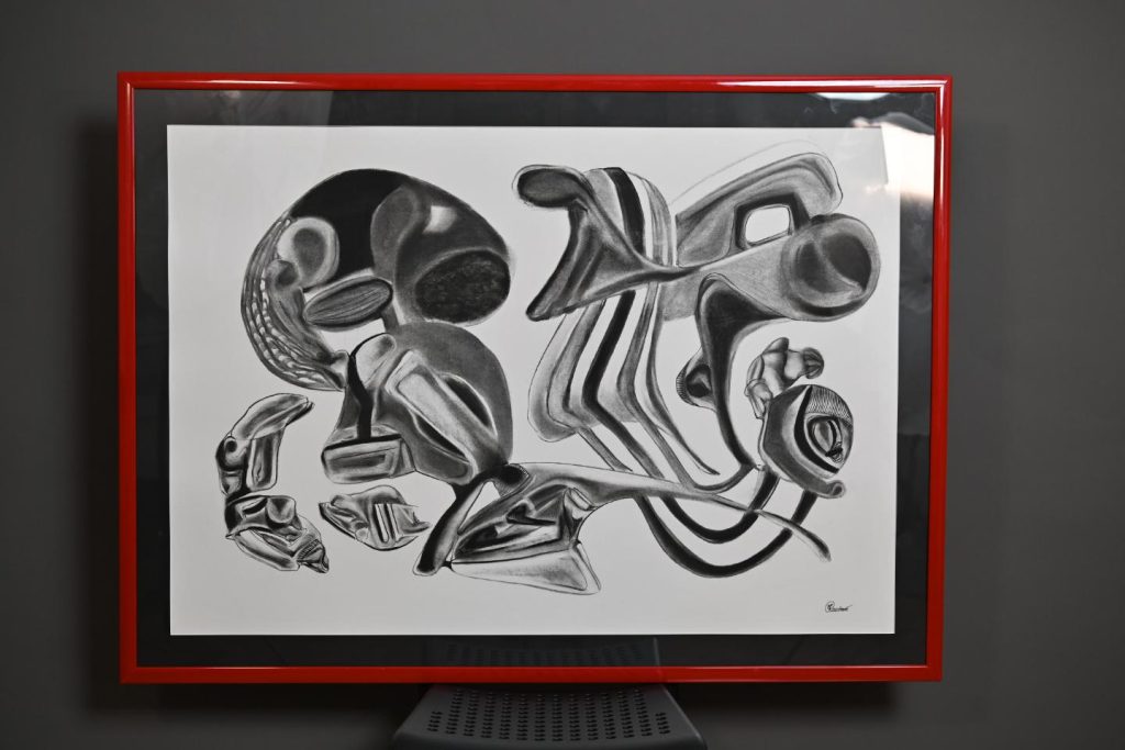 Fragments of Identity