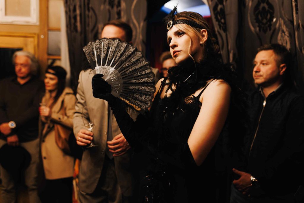 „Tesla: Svetlost senke“