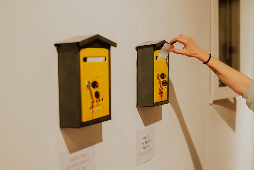 Jugoslavija, ne pušta te da odrasteš