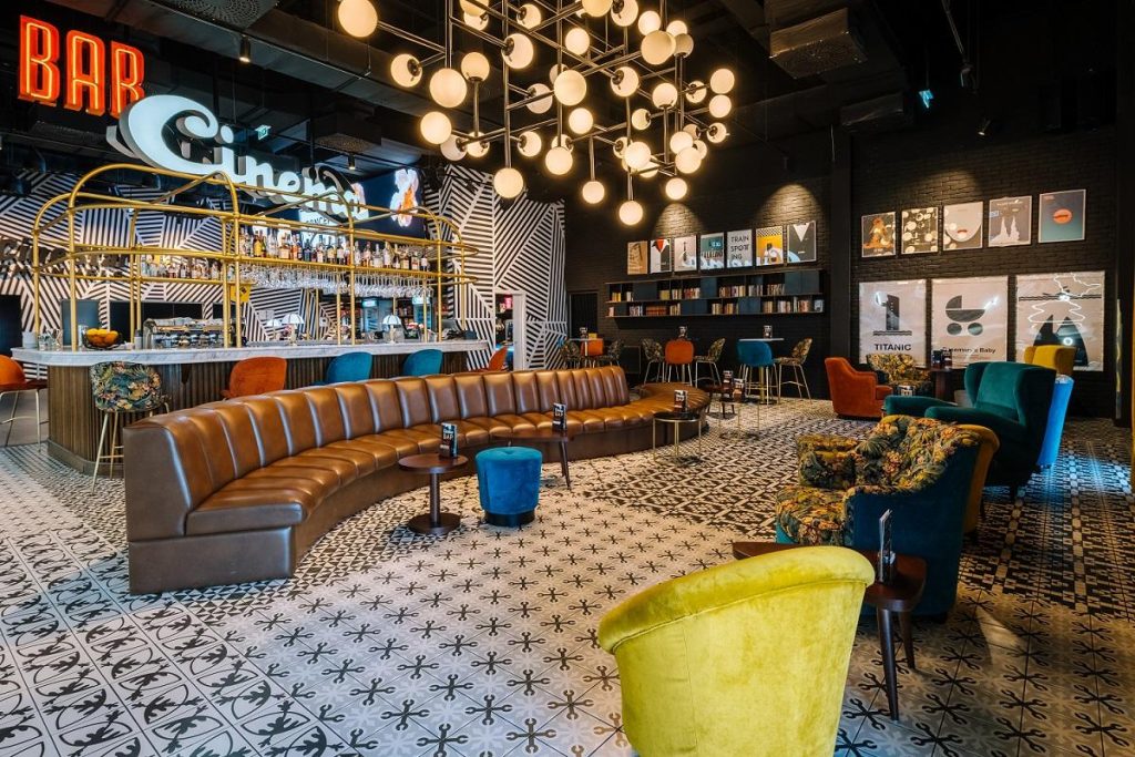 Cinema bar
