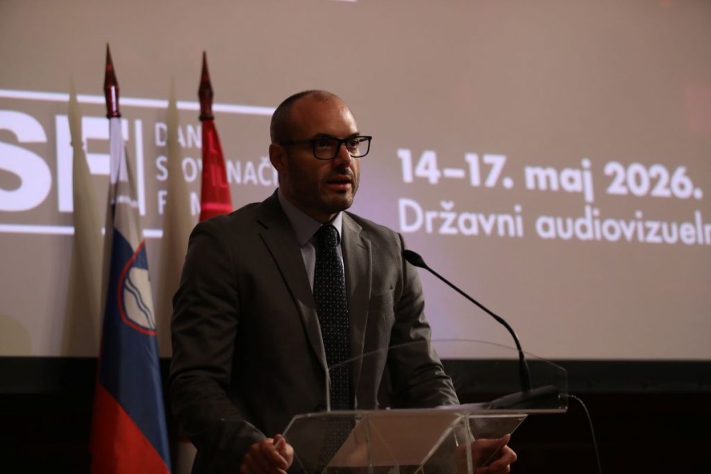 Dr Slobodan Šešum