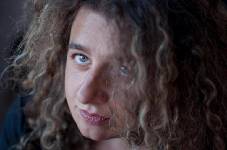 Povratak legendarne selektorke: Jane Fitz stiže u Karmakomu