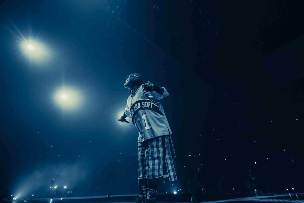 Billie Eilish – Hit Me Hard and Soft: The Tour (Live in 3D)