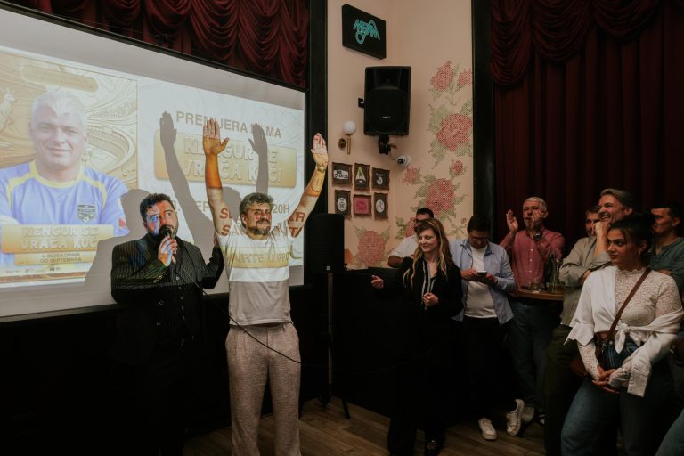 Kengur se vraća kući