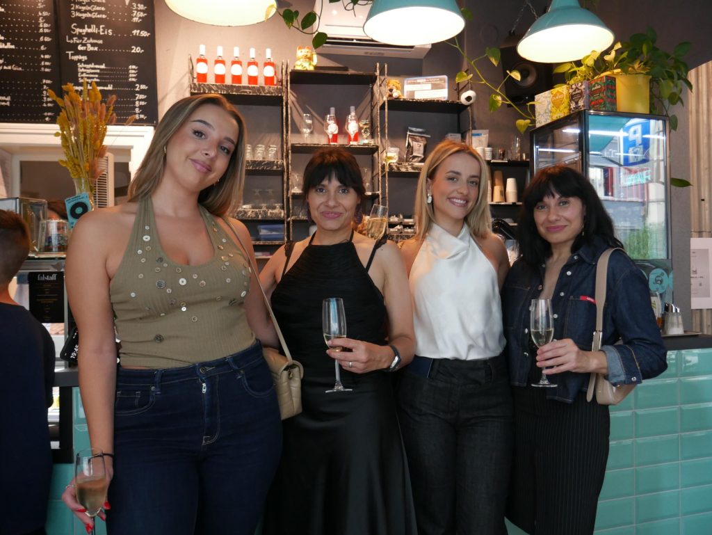 FashionMag42.com predstavio modnu platformu u Cirihu