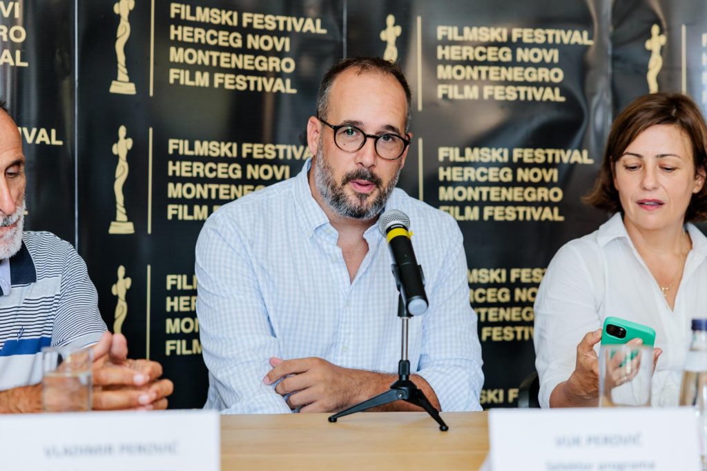 Vuk Perović