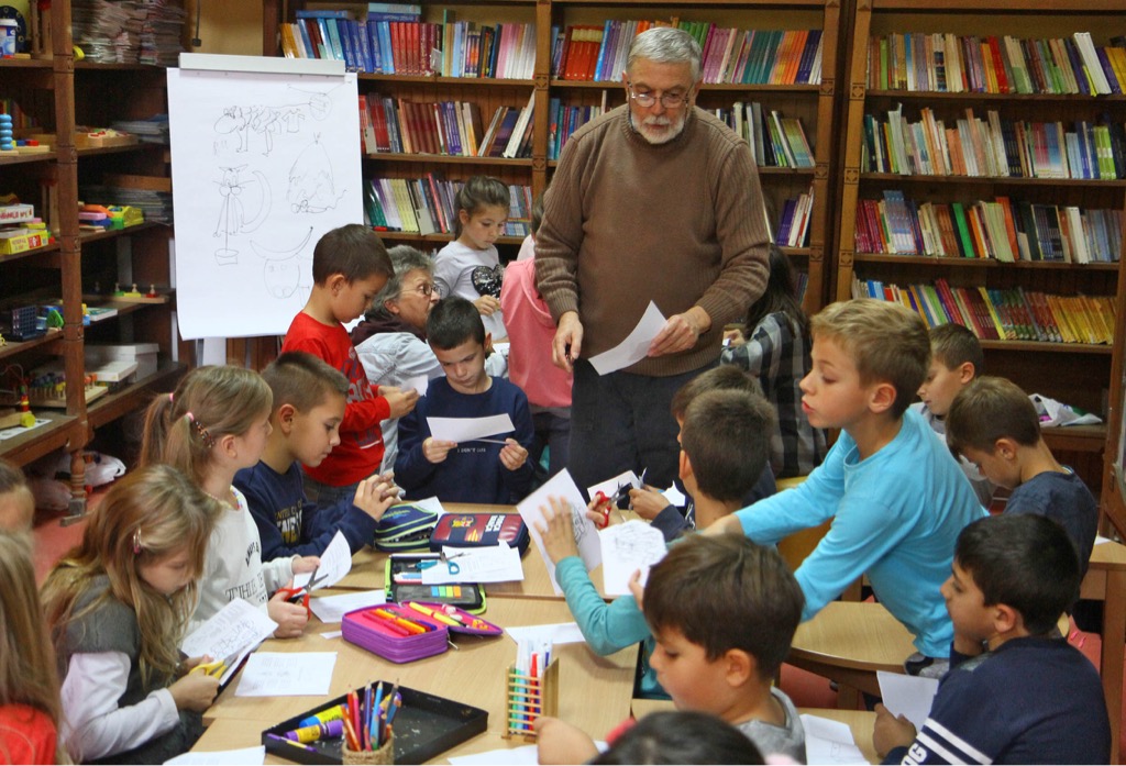 Radionica Jovana Carana „Od kartona cela vasiona“