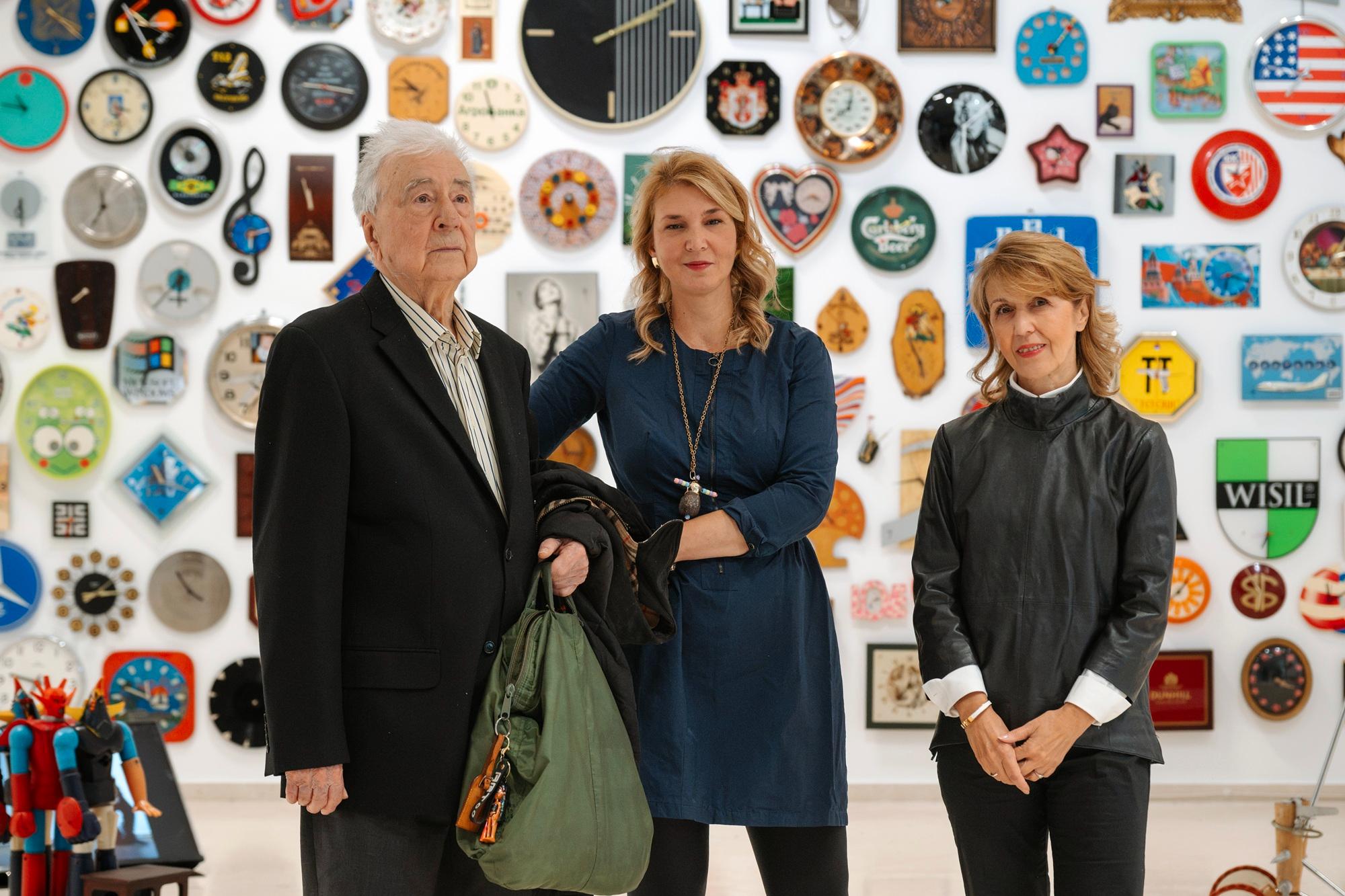 Predrag Nešković, Una Popović i Svetlana Mitić na otvaranju izložbe „Zemlja – vazduh“